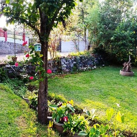 Pear Tree Inn Villa コタジリ エクステリア 写真
